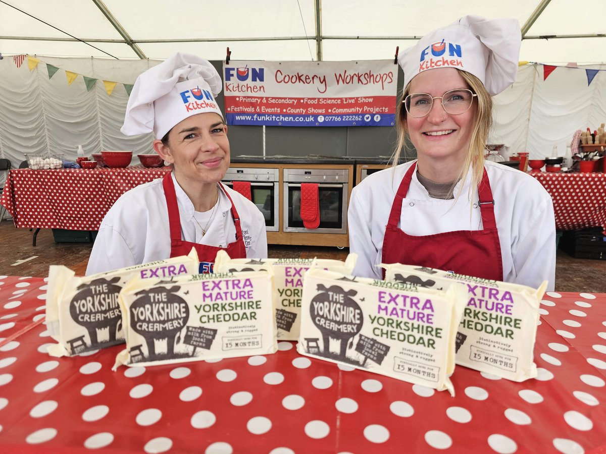 Say Cheese! Day 3 of @greatyorkshow with some cracking @YorksCreamery mature Cheddar. Cooking up a storm with young visitors to the show