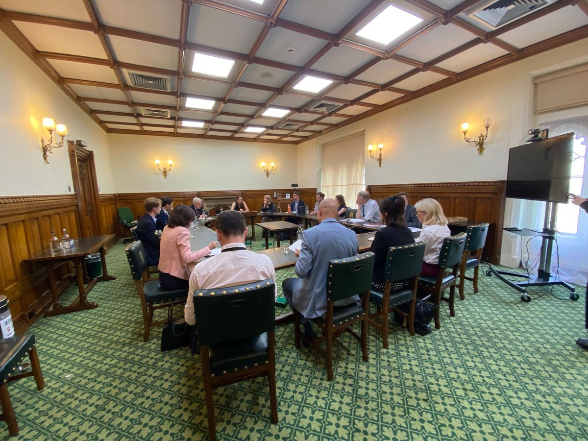 A huge thank you to <a href="/johnmcdonnellMP/">John McDonnell</a> for your support with our eating disorders roundtable! It was a really productive meeting and I am looking forward to progressing things further!