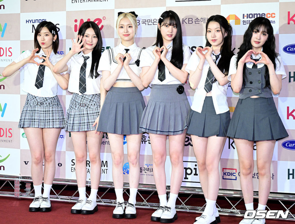 Kstyle_news's tweet image. 【PHOTO】シン・イェウン＆fromis_9ら「2023 放送広告フェスティバル」レッドカーペットに登場
news.kstyle.com/article.ksn?ar…

#シンイェウン #fromis_9 #DreamNote #イジャンウ #チョジヌン #イムジン