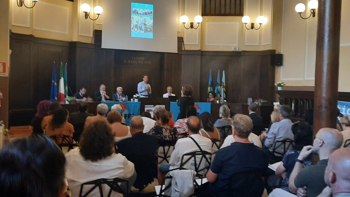 Uil_Liguria's tweet photo. Oggi ad #Imperia #uilliguria e #uilfpl #Liguria a convegno per rilanciare il #terzosettore: per il benessere dei #lavoratori, per un buon servizio all'utenza. https://t.co/vpMoIpHQSo