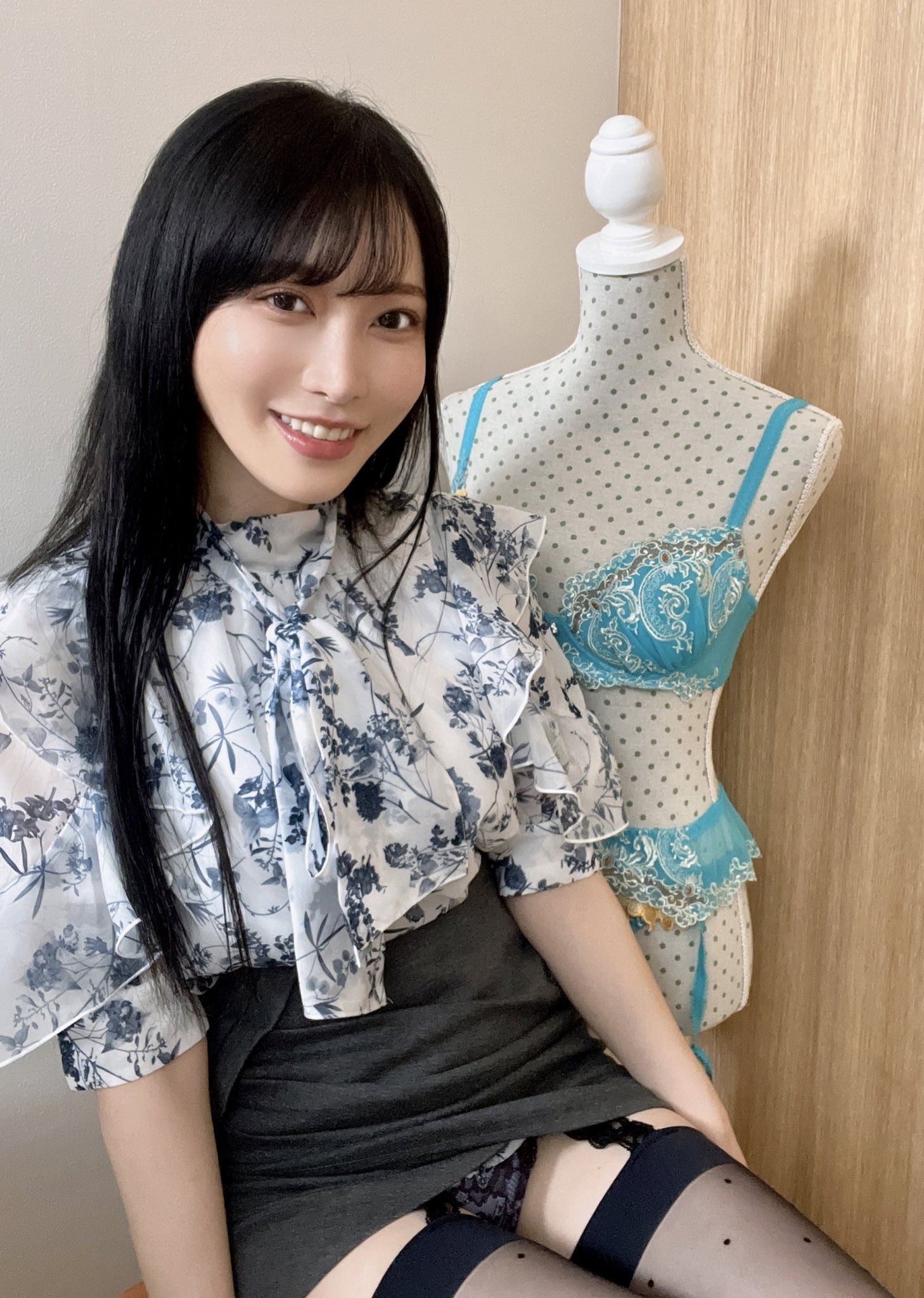 七瀬アリス 🐱 Nanase Alice on Twitter "上司 と 部活 どっちになりたい？ https //t.co/W5MA2rub3G" / Twitter
