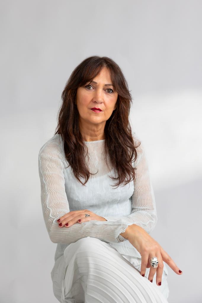 No os perdáis mi entrevista en <a href="/vanitatis/">Vanitatis</a> <a href="/elconfidencial/">El Confidencial</a>  ❣️"Ana Roquero o el arte de crear vajillas divinas, sostenibles y maravillosamente sensuales" vanitatis.elconfidencial.com/estilo/ocio/20…