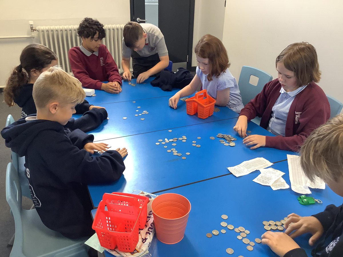 VanGogh_BPS's tweet photo. Douglas finance team are working hard calculating investment and profits this morning. @Ringgold_BPS @Mackintosh_BPS @BlackrodPSch @BlackrodPTFA https://t.co/j38xw45CW8
