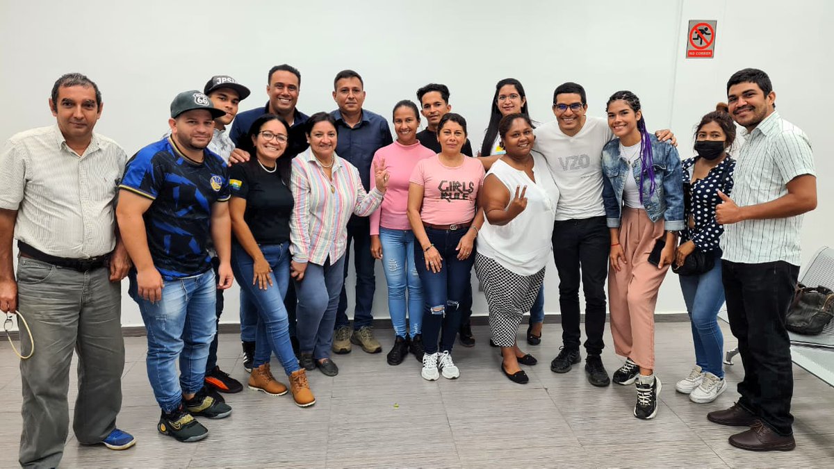 #13Julio
#UniónRevolucionaria 

¡Bastante Pueblo hay aquí!

¡Juntos somos Invencibles!

#SomosCCLAPNuevaEsparta