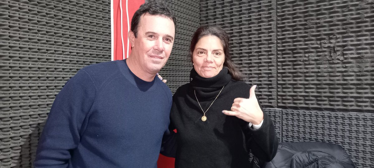 martinezkerz's tweet photo. #Jueves en #FmVida con Mariela Suárez 🤟🗳🚶🏻♂️
Hablamos, entre otros temas, del voto joven en la provincia.
En vivo: https://t.co/FJ4pKsS7eL https://t.co/fMKp0JAgP8