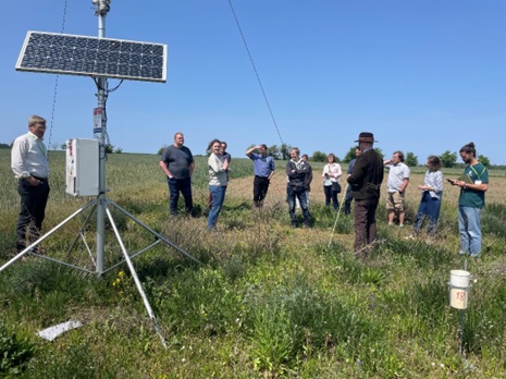 prepsoil's tweet photo. PREPSOIL is continuously running #Soil Needs Workshops in 21 #European regions to assess #soilneeds according to #land use types🌄
Read about one of the latest workshops held in Müncheberg 🇩🇪 to learn more about the outcomes ➡️ https://t.co/MMQ6ZRMKCG https://t.co/0WoSDnQKCD