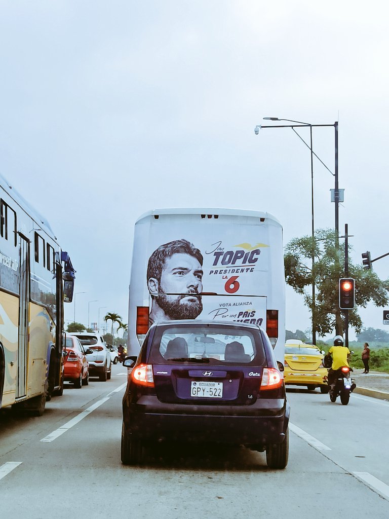 #ElOroSinMiedo #EcuadorSinMiedo vamos futuro presidente <a href="/jantopicecuador/">Jan T. Topić</a> 💪🏻🔥