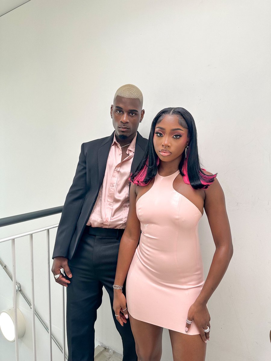 Dami Hope tweet media