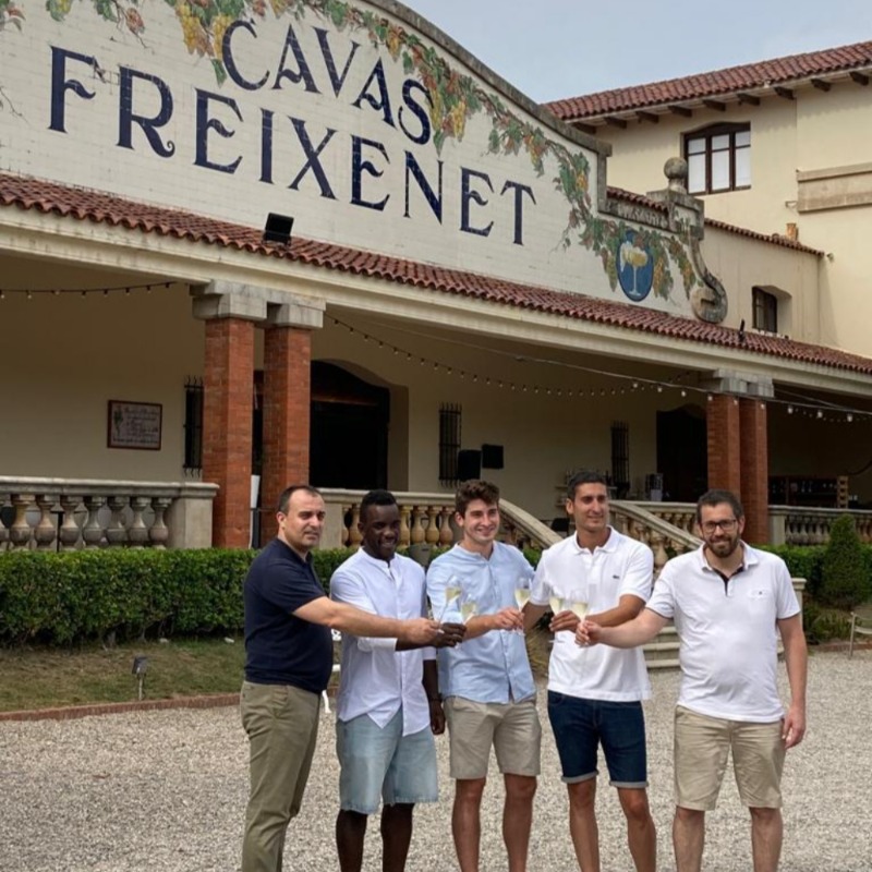 GrupoFreixenet's tweet photo. Ayer celebramos en las cavas de @Freixenet las incorporaciones del equipo @cenoia para la temporada 23/24. Damos la bienvenida a Ivan Morales, Xavi Rovira, Humberto Mendes y Antonio Tadeo. ¡Brindamos por una temporada llena de éxitos!🥂#somosADNoia #CelebraLaVida #GrupoFreixenet