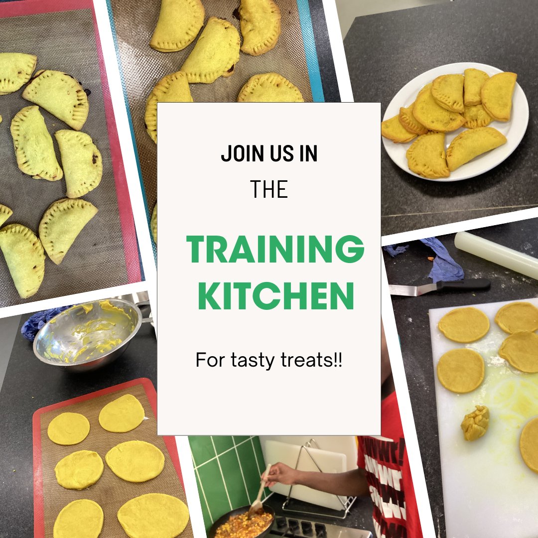 LegacyYZ's tweet photo. What's on your plate this lunchtime?
This week seniors made beef patties in the training kitchen.
Crispy, flavourful and beyond tasty!!
What's your go to patty filling?
#whatsonyourplate #patties #trainingkitchen #lunchtime #youngchef https://t.co/xQ9hg6Y8LD