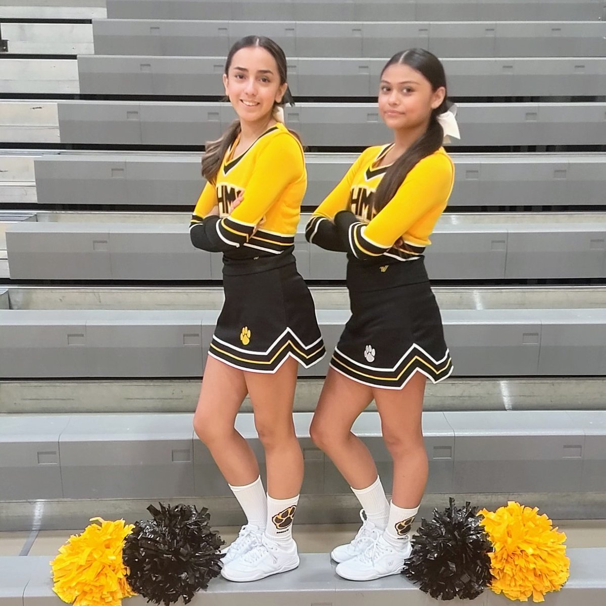 MsQclass's tweet photo. Check out our new uniforms @VarsitySpirit 💛🖤🤍 https://t.co/x8aGN5cBnT