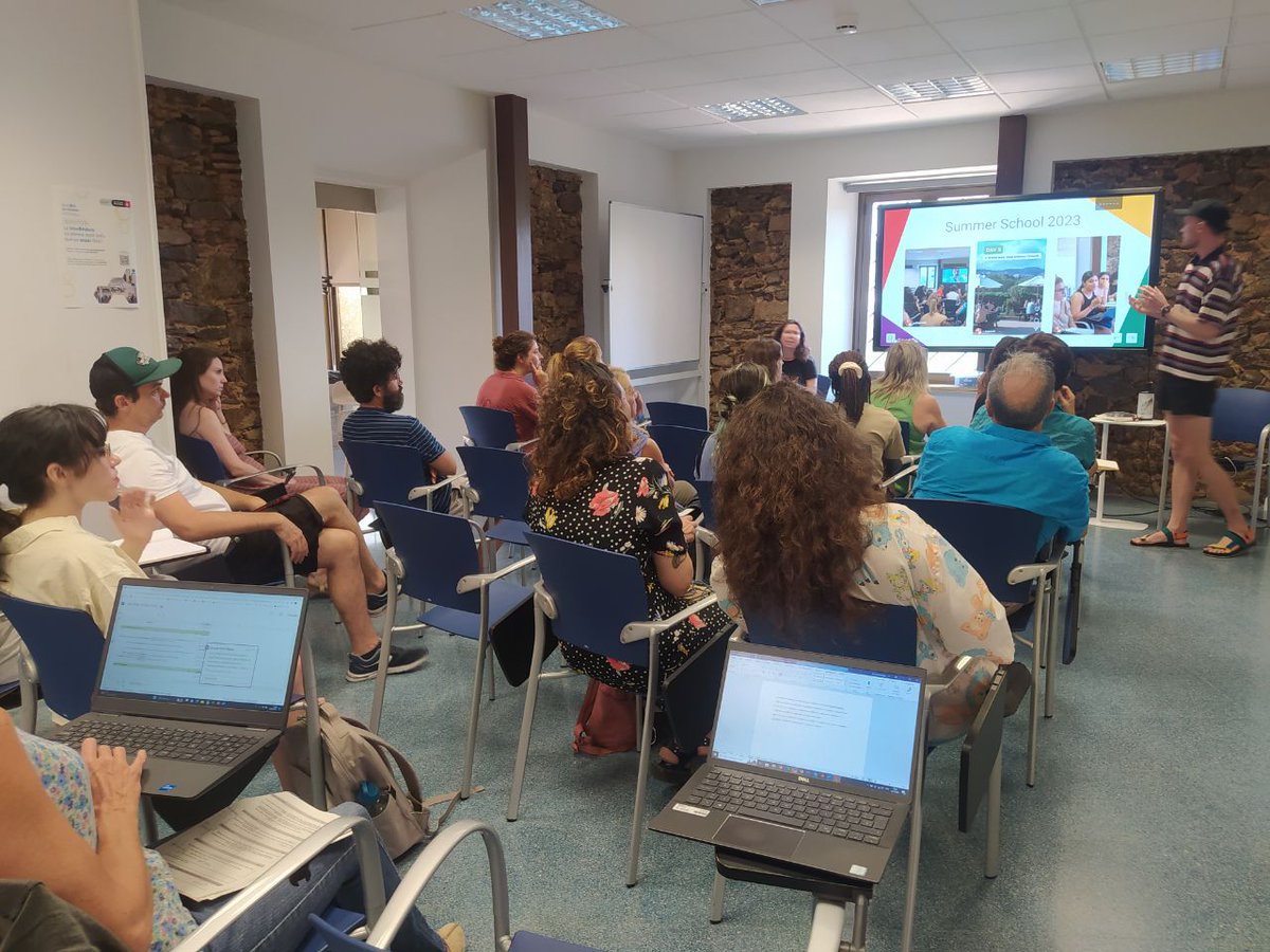 AltresEconomies's tweet photo. 🌞 Les empreses i entitats incubades a la #InnoBAdora de @barcelonactiva s’acomiaden per gaudir de l’estiu a #InnoBA compartint les fites assolides aquest curs!

👏🏽 @R_Degrowth #CooperativaIndustriaTaxi #EraCooperativa #Kalidoscopia #CalAbril #Okollective #Coopelia #Ramé #Laifari https://t.co/12O8lmR15R