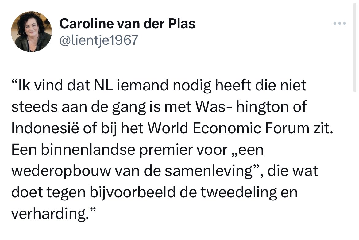 rubenbrekelmans's tweet photo. Ik vind dat NL iemand nodig heeft die effectief opkomt voor de Nederlandse belangen in het buitenland.

Een premier die begrijpt dat juist internationale crises en dreigingen (oorlog, China, migratie etc) gewone Nederlanders raken.

Iemand die geen karikaturen maakt van het buitenland (WEF), maar goed samenwerkt met zowel onze trouwste bondgenoten (VS) als nieuwe partners (zoals Indonesië).

Iemand die begrijpt dat bij de Europese Raad of een NAVO-top de premier moet deelnemen, omdat Nederland anders geen invloed heeft.

Kortom, iemand die niet simplistisch denkt dat je binnen- en buitenland kunt scheiden, maar dit juist met elkaar verbindt. En zo écht opkomt voor de gewone Nederlander.