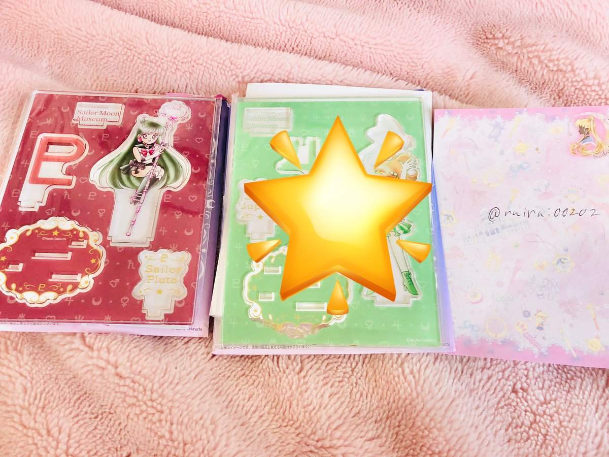 crockiestar's tweet photo. 【交換譲渡】セーラームーン ミュージアム セラムン アクスタ🥳🥳🥳🥳 #美少女戰士 #セーラームーン #SailorMoonCrystal #SailorMoonCosmos #SAILORMOONCOSMOS #SAILORMOON #SailorMoonStore  
Original: ruirui00202 https://t.co/lTCiLRwsCB