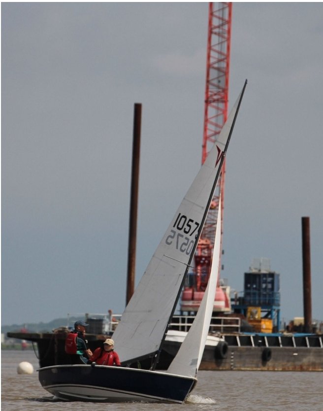 Visit_Gravesham's tweet image. Gravesend Sailing Club, Open Sailing Event, this Sunday, 10am-1pm ⛵️

A lovely opportunity for #Gravesend Sailing Club members &amp;amp; visitors to enjoy dinghy sailing along the #Thames at Gordon Promenade, followed by a BBQ 🌊

Book a place! 📧 membership@gravesendsc.org.uk 

Free 🎫