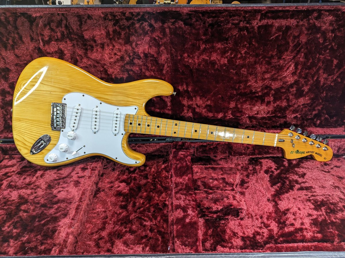 kissy_web's tweet photo. M.N.G
EL MAYA SC-36DN
#japanvintage
#elmaya
#ロッコーマン
#エルマヤ
#guiters
#guiterist
#ギターマニア
#ギターコレクター https://t.co/JLXlbH8V6V
