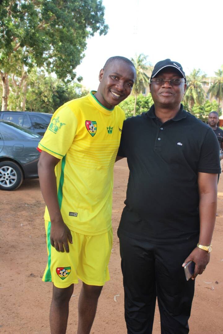 eellihat's tweet photo. Président de la @FtfTogolaise  , @guy_akpovy, est élu membre du Comité Exécutif de la @Cafonline1. Bonne chance à l'ancien directeur de la @Gendarmerie_Tg
#football #footballTogo, #Togo #Aet https://t.co/tigc2OfCHV