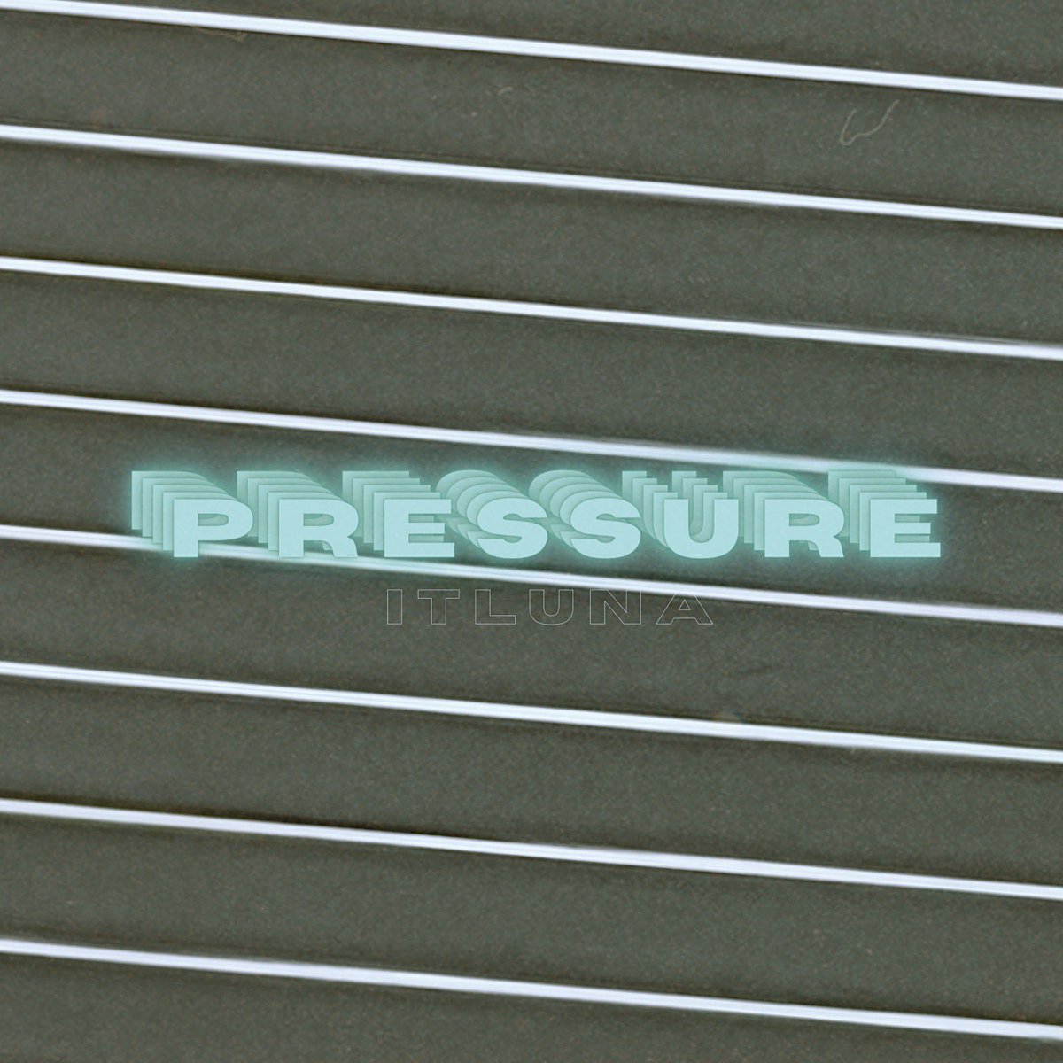 ___itluna___'s tweet photo. お知らせ

▷▷▷

7/15(土) 0:00〜

新曲『 PRESSURE 』
リリースします🏃‍♀️

https://t.co/Jxr2FtSwxB https://t.co/J32Db6AcmP