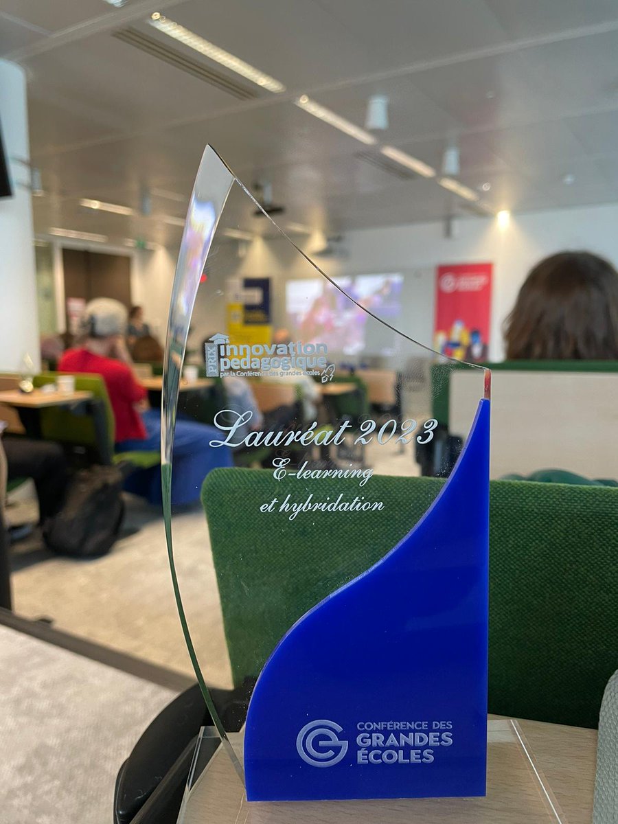 AlainGoudey's tweet photo. 🤩 Double fierté pour @NEOMAbs aujourd'hui ❤️
8⃣ème place au SIGEM
1⃣7⃣ème reconnaissance (en 6 ans) de notre capacité d'innovation par nos pairs de la @ConferenceDesGE pour les cours #iLearning . On a réinventé la pédagogie en ligne et c'est à voir ici: 
https://t.co/jRVxraxYpQ https://t.co/JXHbTdPNxh
