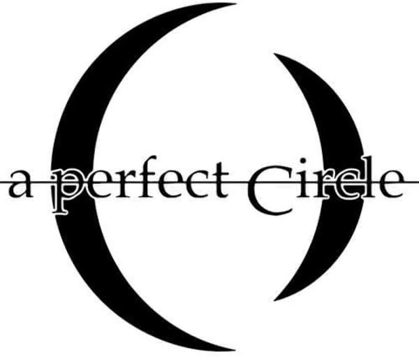 jesseja1mes's tweet photo. #KornoSensible es imposible no llorar con the noose de the a perfect circle @korno https://t.co/vEq1AkhMuX