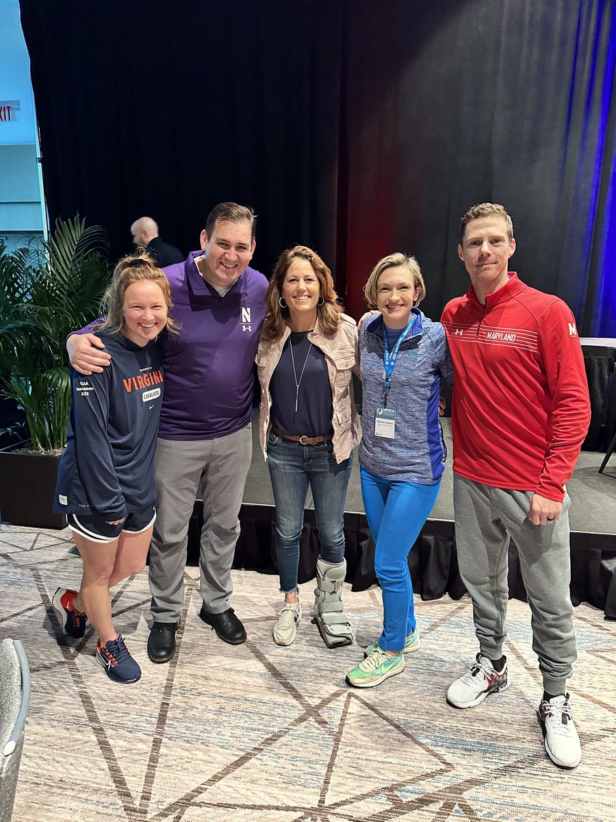 willy_duggan's tweet photo. Singing lean on me with Julie Foudy? Such a random/weird/awesome time. https://t.co/l8ton1bIyB