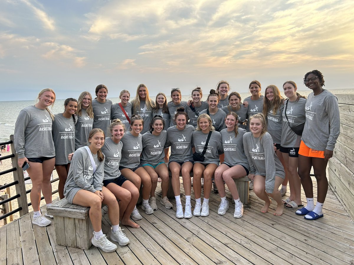 Hope College WBB tweet media