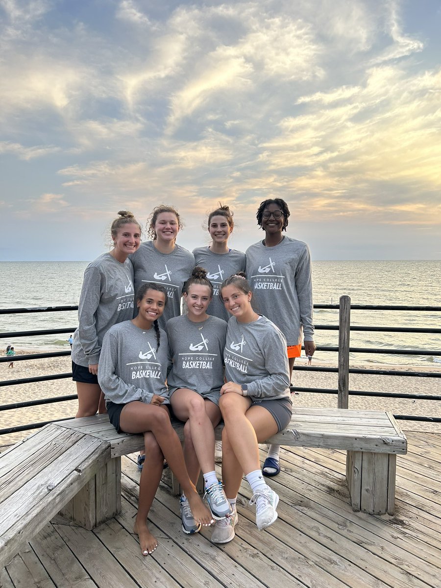 Hope College WBB tweet media