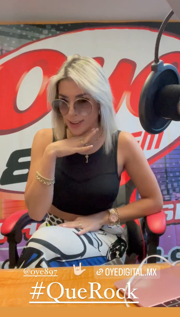 __ms1916's tweet photo. #QueRock los outfits ganadores que usas siempre robando corazones bella @pao_sasso
#PaoSasso #BarbieSasso #ElDebraye https://t.co/5Hi0CaBsvJ