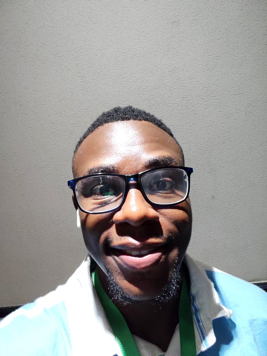 Iamelsabino's tweet image. Lunch is served!

Hey talk about the innovators that pitched at the #Techmybiz pitch-a-thon, Nigerian youths are a force actually

Are you building any innovation?

More gist later. You can join virtually
bit.ly/techmybizpitch…