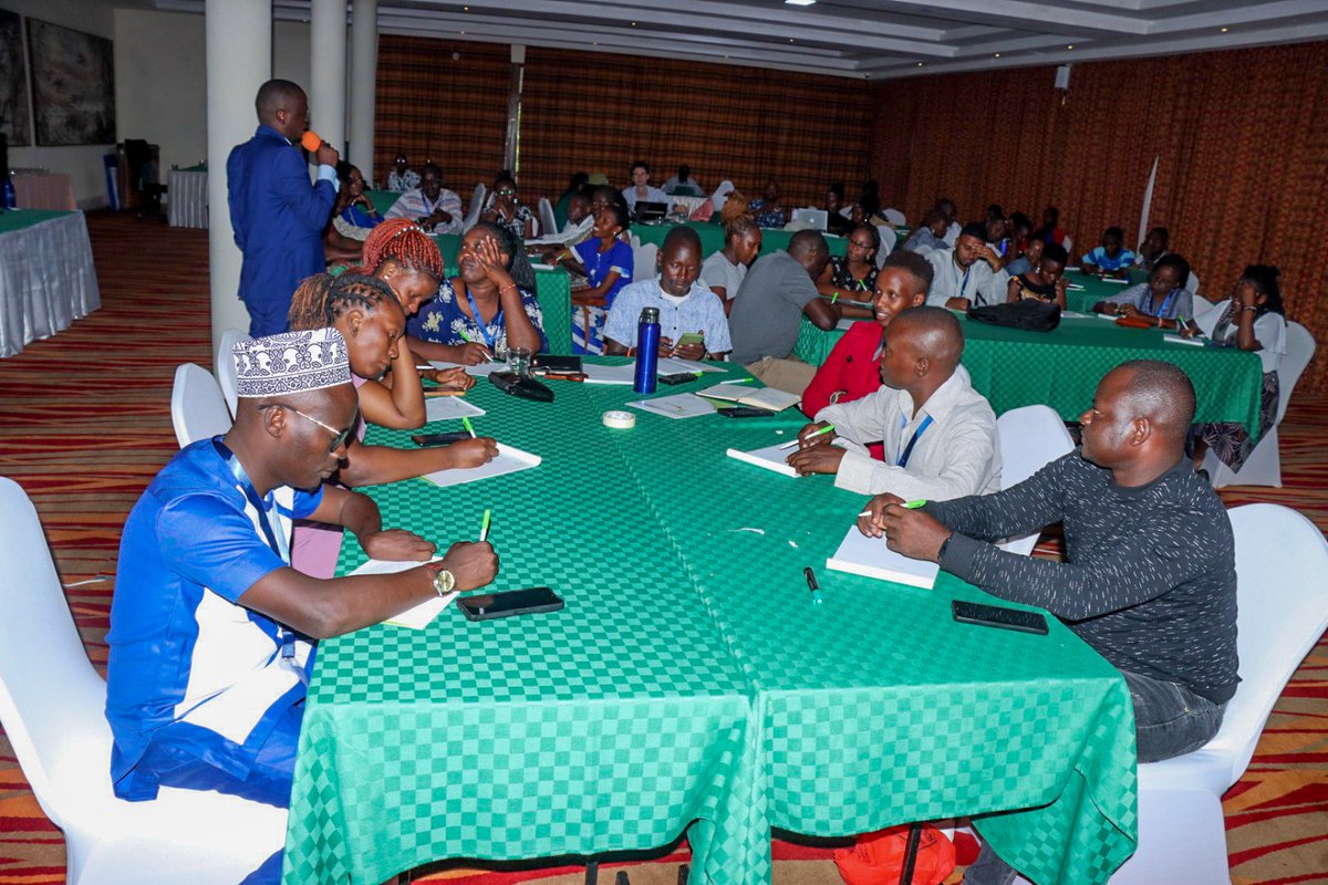 jammohsonj's tweet photo. Ministry of Environment Climate Change and Forestry conducting Youth Consultation for Jumuia ya Kaunti za Pwani and South Eastern Economic Block Counties for NCCAP III Development. #NCCAPThreeYouth
#ClimateActionYouth
@p_amayoO
@Environment_Ke
@giz_gmbh
@UNICEFKenya https://t.co/I0Yi0p9vW6