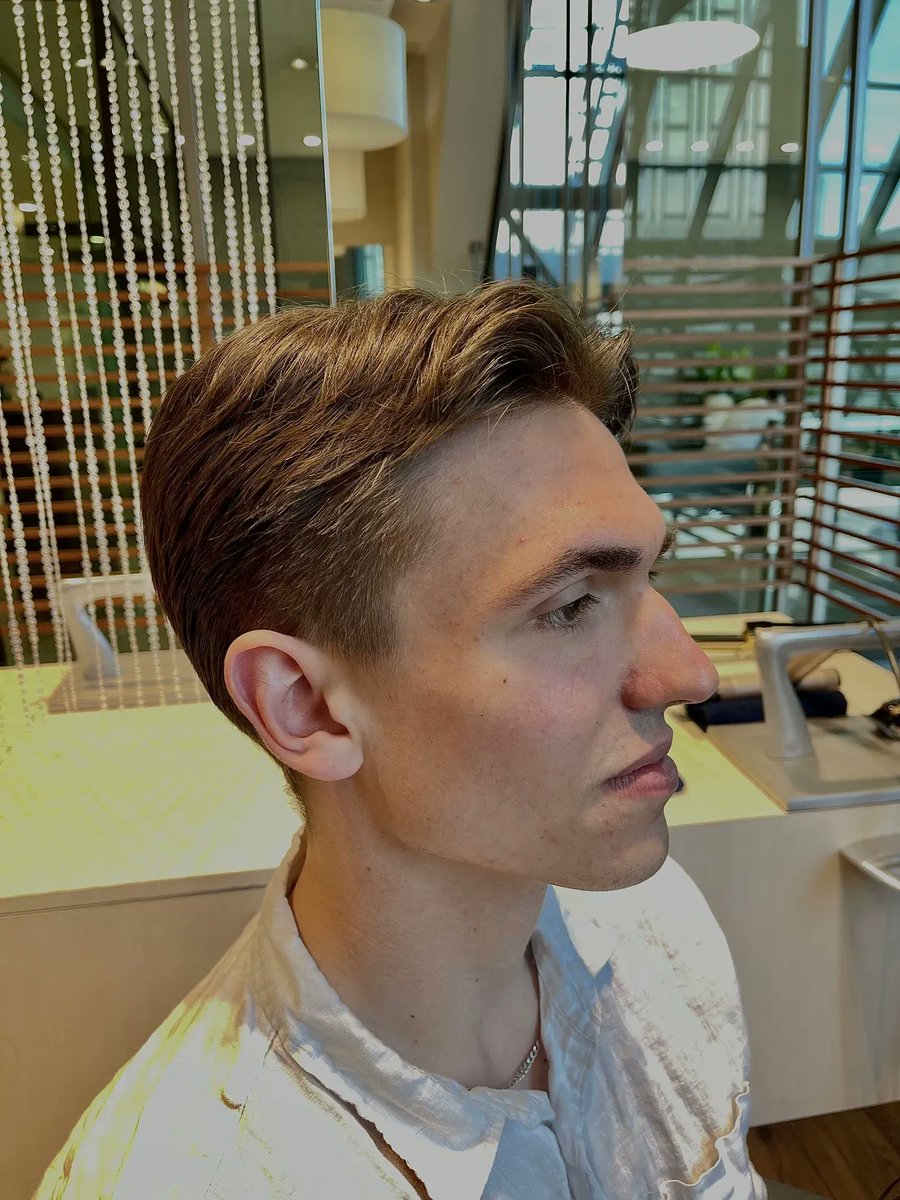 HeadlinesStyle's tweet image. Slimmed down and tapered before and after     |      Cut by @KristaHHairdressing

#yegbarber #barber #menshair #yeghair #yegsalon #albertastylist #albertahair #yeg #yeghairstylist #edmontonhair #edmontonhairstylist #yeglocal #manulifeplace #headlinessalonandspa #beforeandafter