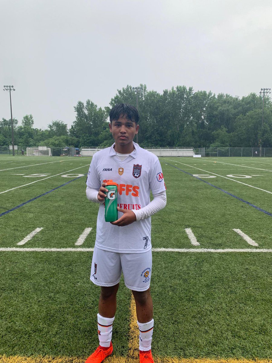 FTFCanada__'s tweet photo. FC Laval Boys Combine: Day 1 Game 1 ⚽
Chadny Damis//#67//Centre Defensive Midfielder// FC Laval//2024
Sergio Robles//#4// Centre Back// St Laurent//2025
#FTF #FTFCanada #FCLaval #LeaveYourMark https://t.co/Iao6NJwZe4