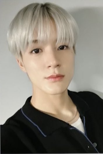 O9aamdjd's tweet photo. 예뿌 🥹🥹🤍 https://t.co/5qt1w8OVVz