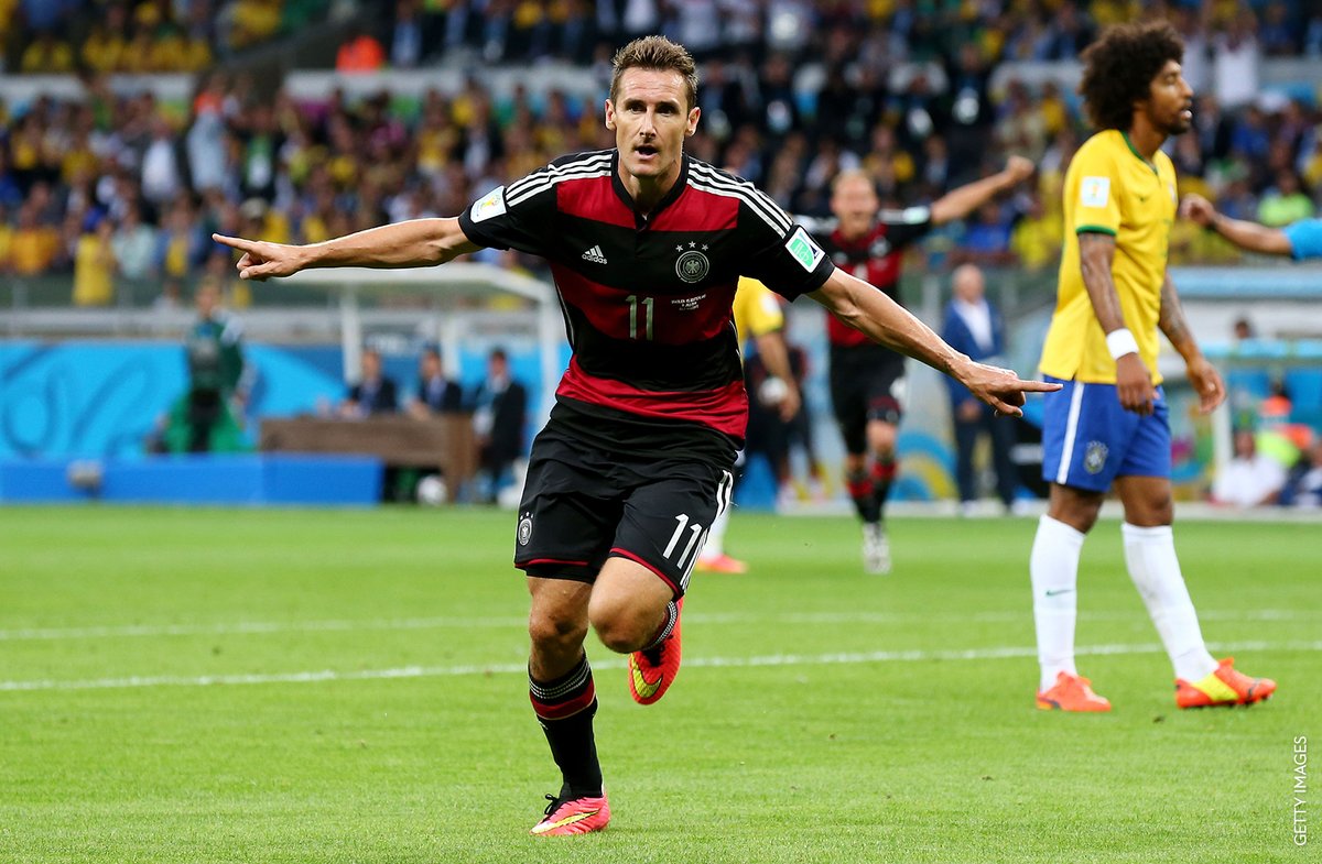 DFB_Team_EN's tweet photo. 𝟏𝟑.𝟎𝟕.𝟐𝟎𝟏𝟒 ⭐⭐⭐⭐

#OnThisDay nine years ago, an unforgettable campaign in Brazil culminated in our fourth @FIFAWorldCup title! 🇩🇪🏆

What was 𝒚𝒐𝒖𝒓 most memorable moment? https://t.co/Zh2FY7Hc2x