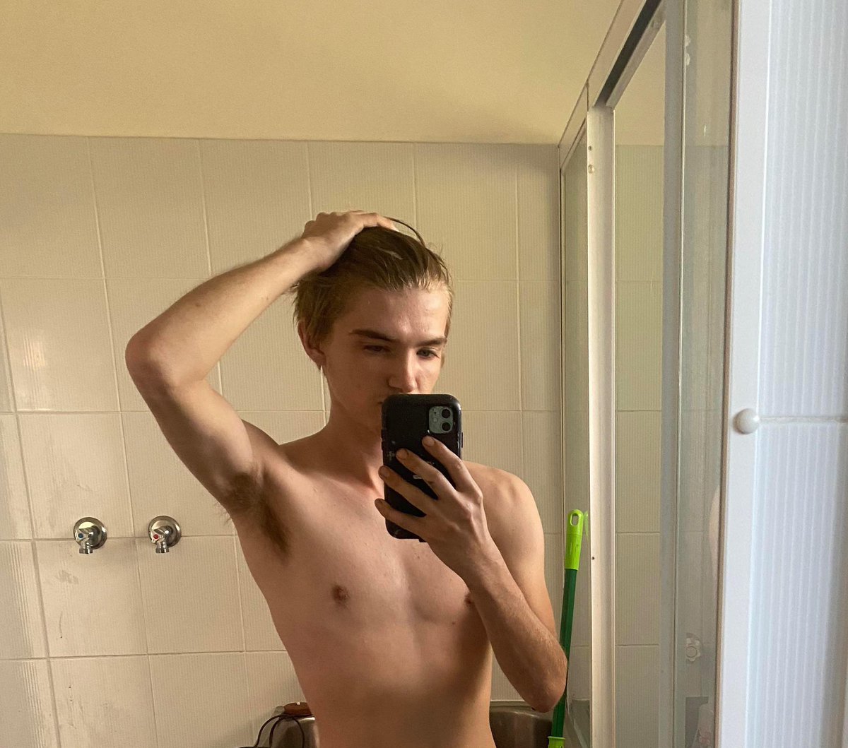 TritiumLover's tweet photo. What would you do if you had 5 minutes alone with me?

#twink #gayboy #gay #gayporn #gaynude #daddiesboy #twinkporn #nudetwink #maleOF #maleOnlyFans https://t.co/1TRMuOBAIU
