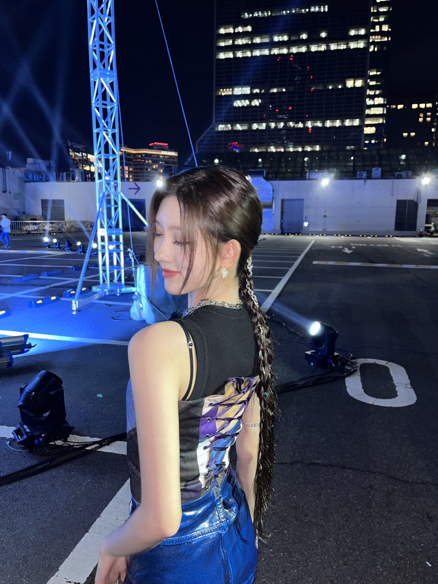 IVE_twt's tweet photo. I WANT💙

#IVE #아이브 #GAEUL #가을 https://t.co/sGHEQxflr8