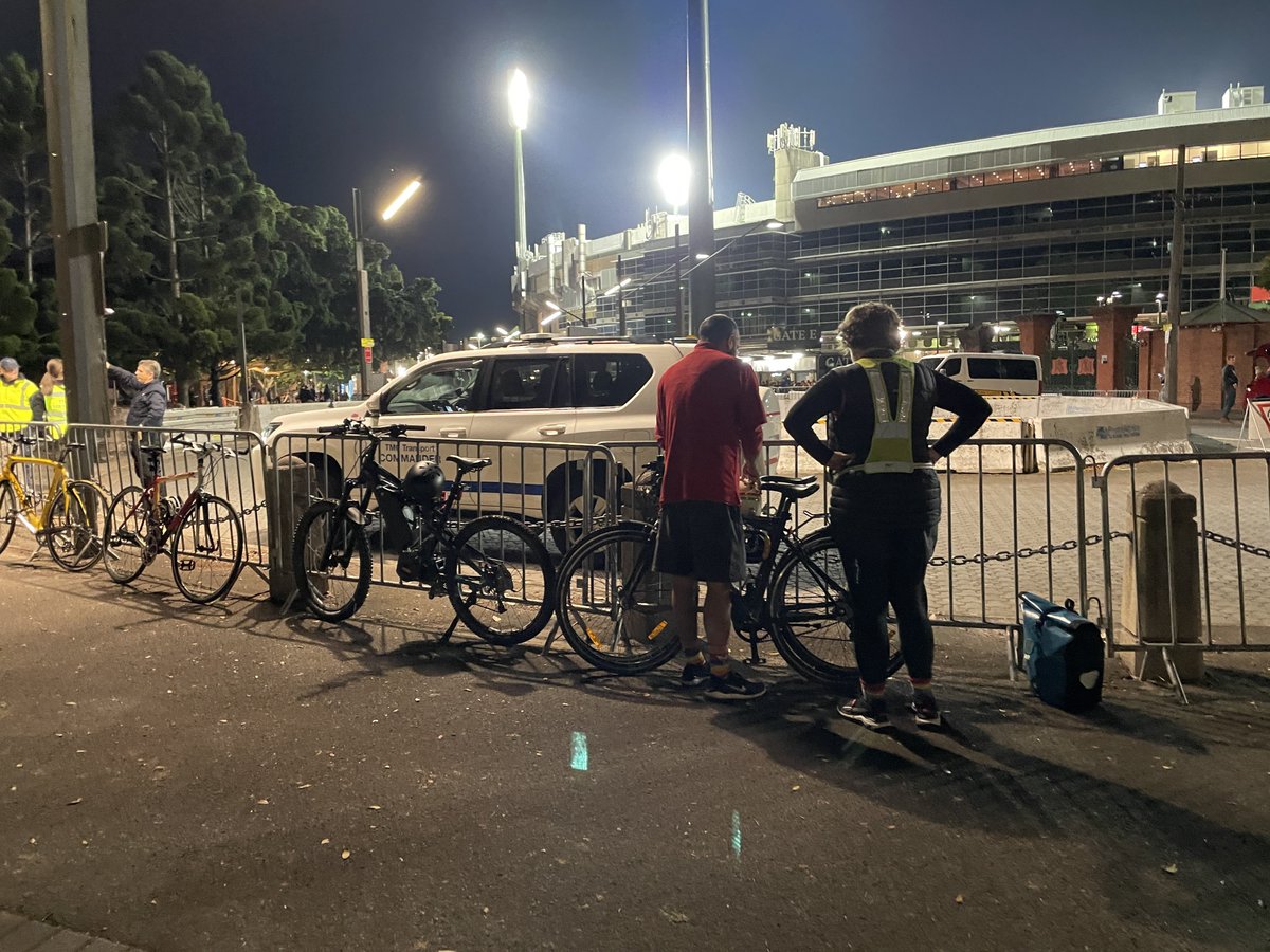 Fantastic to see so many people riding to the footy! Saving space for public transport users. A pity there is no additional parking for the hundreds of bicycles that needed it. Existing racks full. Hope this is sorted by the World Cup. @CentParklands @TheMatildas #AFL @limebike