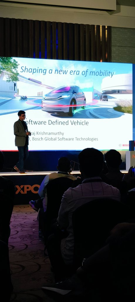 itsdswarup's tweet photo. Excited to be part of the #MatlabExpo, diving deep into the fascinating world of Engineering, SDV, AI, and thought-provoking discussions on GPT, LLM, and Climate Change. A fantastic event hosted by @MathWorks, providing valuable insights and sparking innovative ideas. https://t.co/xnCVw3aTR1
