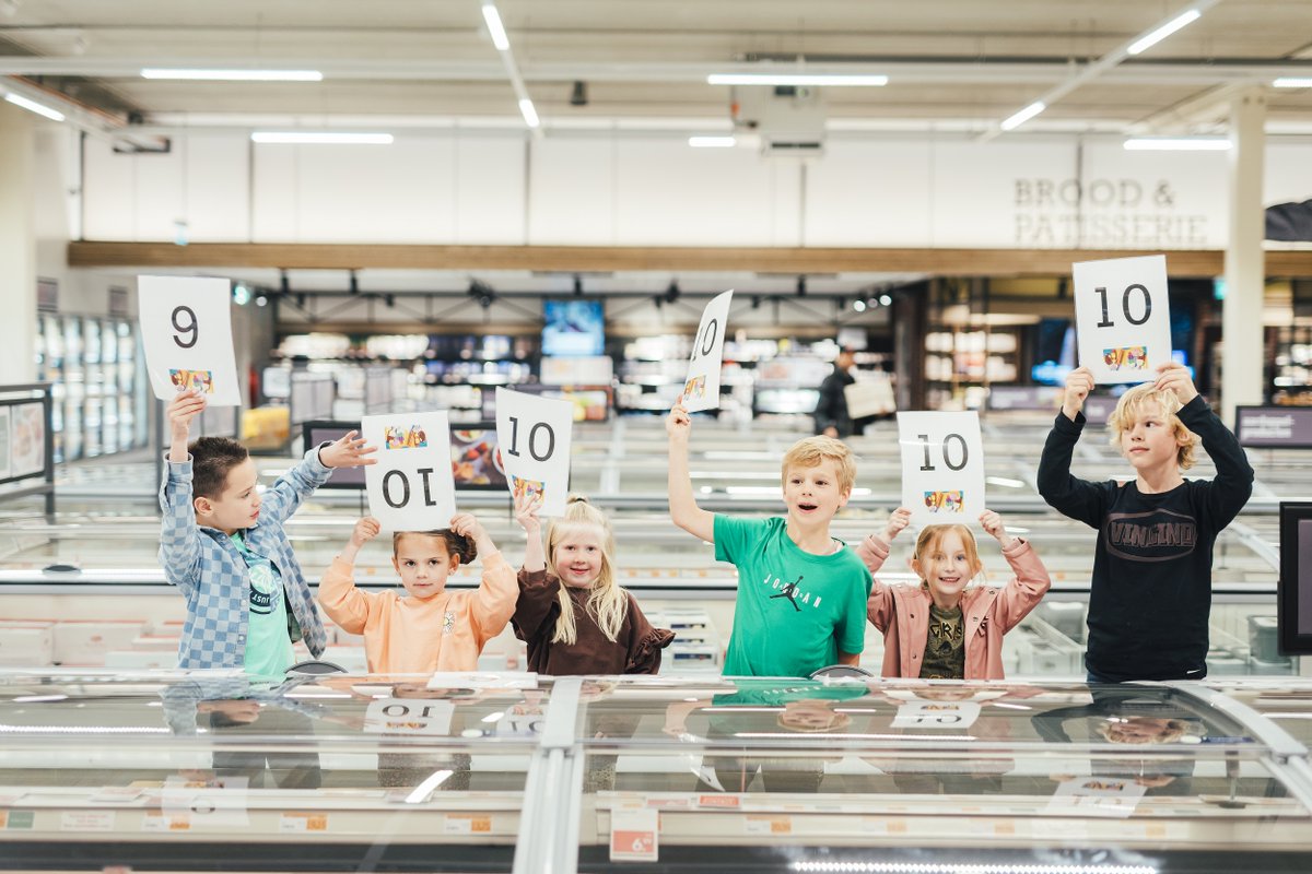 Philip van den Brand tweet media