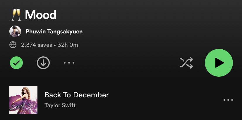 taeciduk's tweet photo. Phuwin added "Back To December" in his playlist. Swiftie yasss https://t.co/YyRniEE9vF