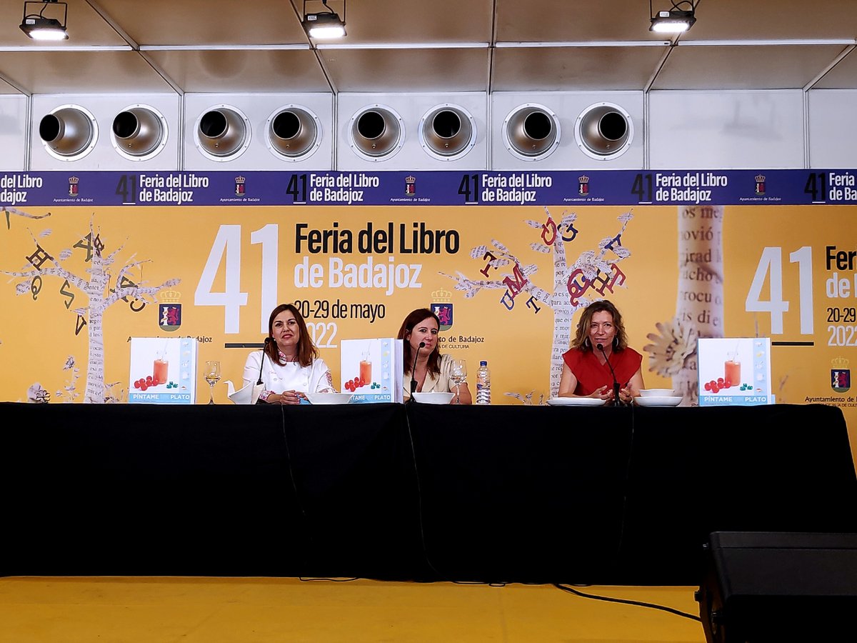 #C2O / 𝐂𝐨𝐦𝐮𝐧𝐢𝐜𝐚𝐜𝐢𝐨́𝐧 💬

📰 Gabinete de prensa: informamos a los medios y somos intermediarios entre éstos y el público.

🎤 Eventos: pretendemos que cada marca muestre lo mejor de sí misma.

🖼️ Servicios gráficos: información gráfica como apoyo para generar noticia.