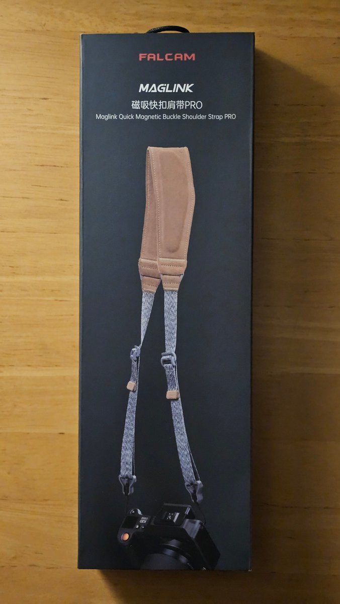 AnomaloG's tweet image. 久々にカメラ用のストラップを購入！
マグリンクの使い勝手はいかに。
#falcam
#maglink
