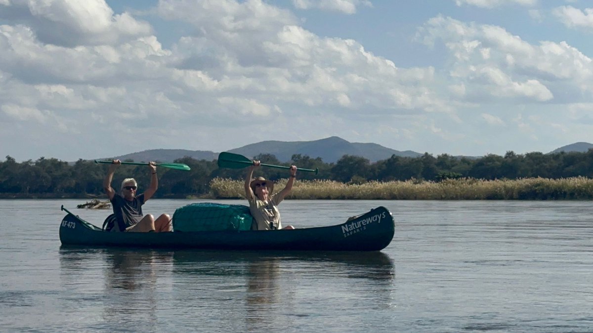 Canoeing down the Zambezi River – from hippos to elephants, an incredible conservation trip: virg.in/ULJZ