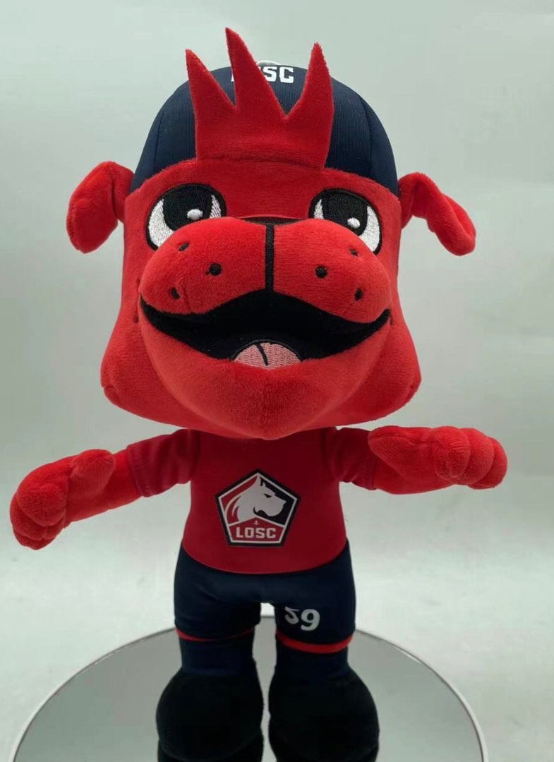 RappelConso's tweet photo. #RappelProduit
Doggy Dog JR mascotte - LOSC

Risques : Arrêt respiratoire

Motif :  Présence de petits éléments pouvant se détacher : bouton sur le haut de la casquette
https://t.co/qpwzC7Lf2Z https://t.co/6tGzVd5MSw