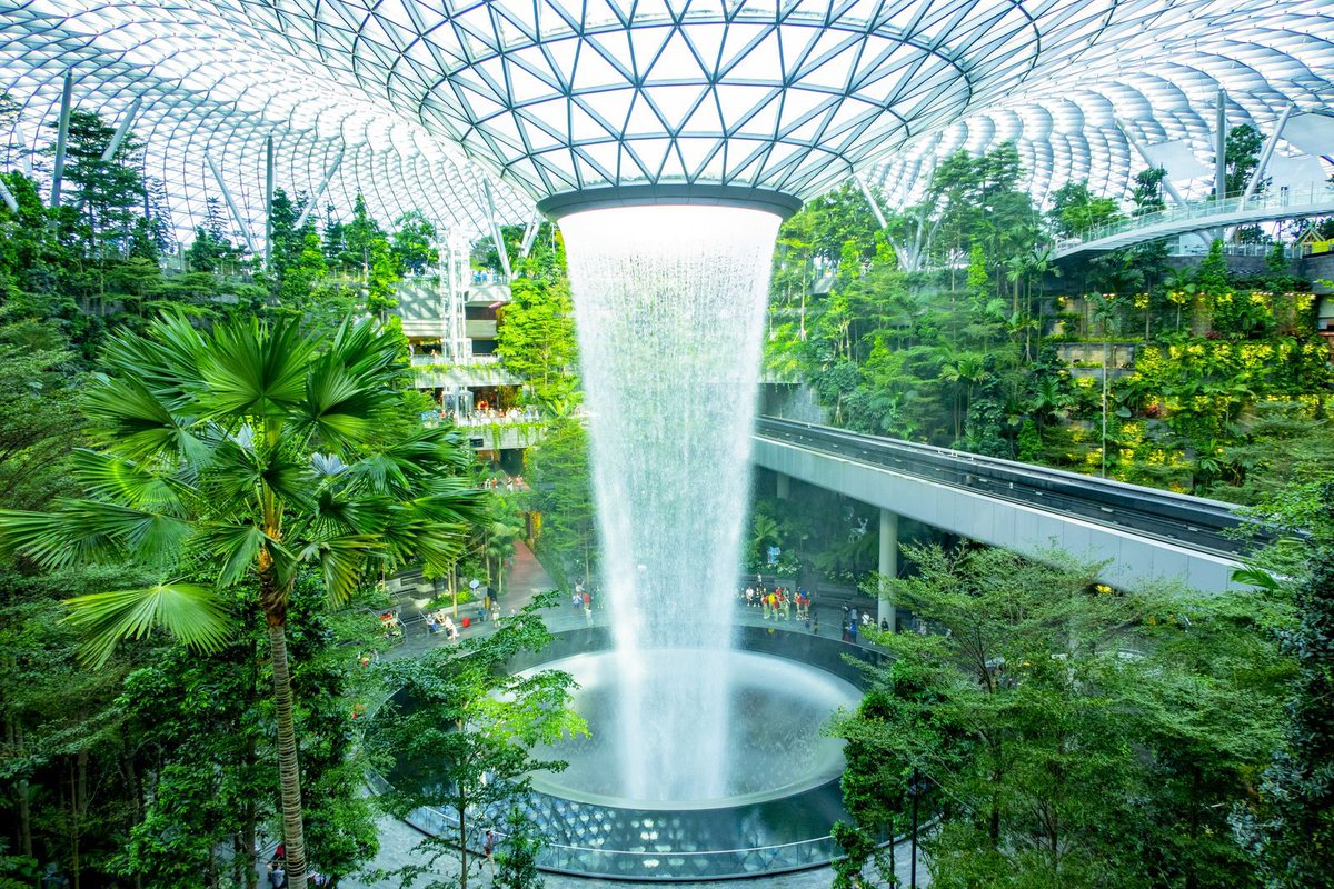 hachiware224's tweet photo. シンガポール行きたい！
#エバー航空で海外旅行に行きたい
#エバー航空ナイター行きたい https://t.co/bMbSWEO0zj
