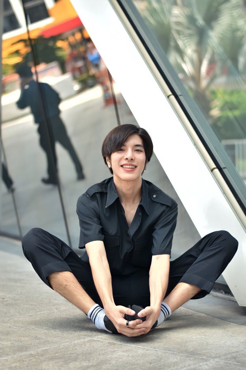 nattawatkorn33's tweet photo. พรุ่งนี้วันสุดท้าย มาเจอกรกันเยอะๆนะค้าบบบ
#สยามเลิศรส งานดีของอร่อยย่านอารีย์ 10-14 กรกฎาคม 2566 ณ Pearl Bangkok ชั้น G
#kornnattawat #nattawatkorn #มังกรไม่ใช่มังกือ
@redmodelling #redmodelling #superredmodelling
@korysecret @somspn8889 #ป๊าโก้ม๊าส้ม https://t.co/rsAfSRgvOg