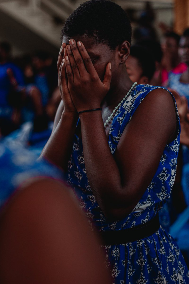 Wmg_rci's tweet photo. On Saturday, the WMG High School Tour found itself at the St Mary's Senior High School. The lives of the students were transformed through the spiritual message from Rev Paapa.
It was all joy.
#rosagh
#ROSATour
#WMGCamp https://t.co/oTvo9JrM7H