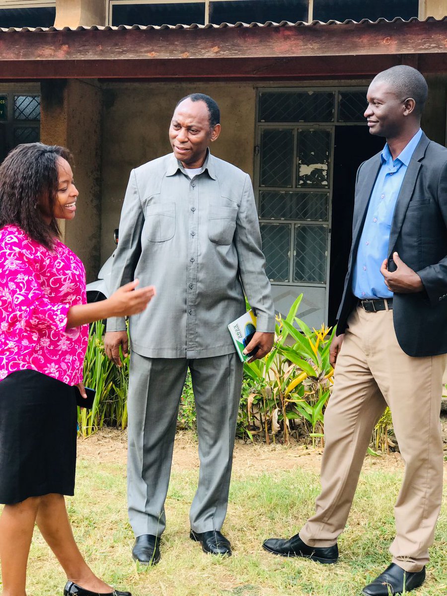 conas_sua's tweet photo. The principal of @conas_sua (Centre), The Dean of SoE (right) and @deptiitsua IT Innovation Coordinator (left), having a talk outside the Mazimbu Campus Video Conference Room after meeting the winner of GIRLS IN ICT SUA. https://t.co/OiOhgOyy2F