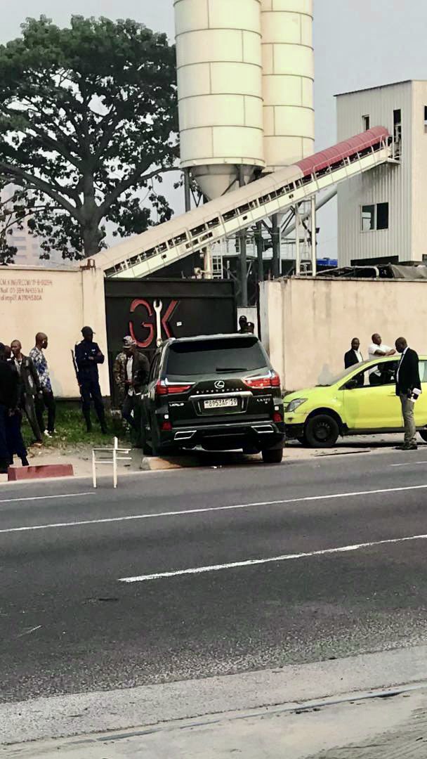afrikarabia's tweet photo. 🔴#RDC Chérubin #Okende, porte-parole d’#Ensemble et proche de l’opposant Moïse #Katumbi, a été retrouvé mort dans sa voiture. Il avait été enlevé hier par des hommes armés devant la Cour constitutionnelle (selon des proches). Chérubin Okende été ministre des transports de 2021 à 2022.