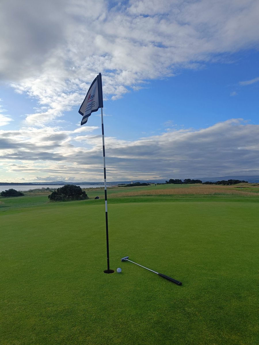 gillianeswan's tweet photo. 9 holes before breakfast this morning @FortroseGC1793 What a way to start the day ⛳❤️ @AilsaBain @VisitScotGolf putting my golf lessons to good use! https://t.co/uruTXnH3S1